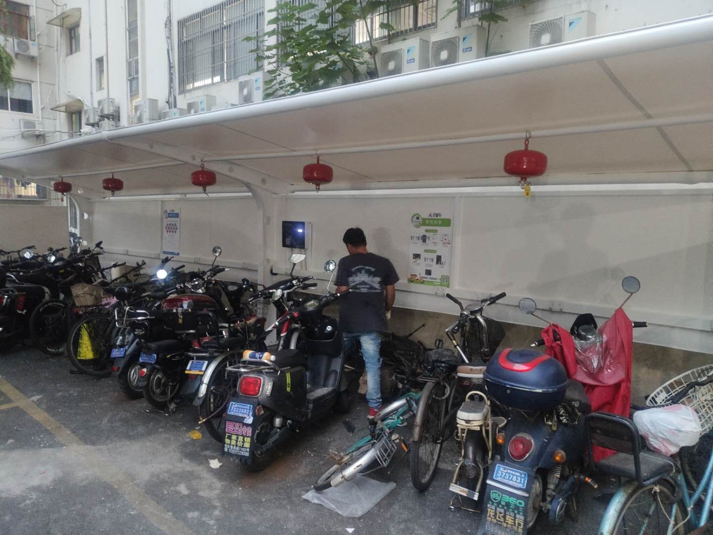 投资社区电瓶车充电桩利润有多大